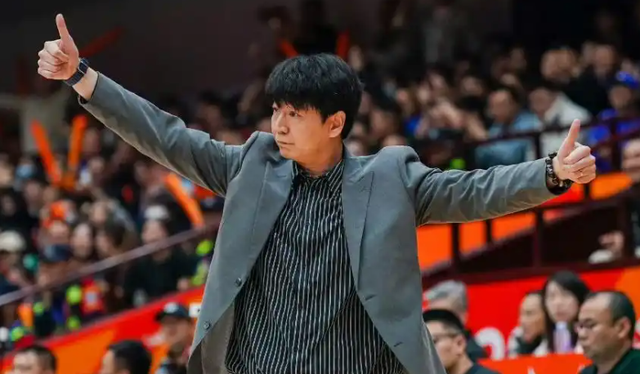 乌法115k欧元买断阿加波夫，结束租借正式加盟