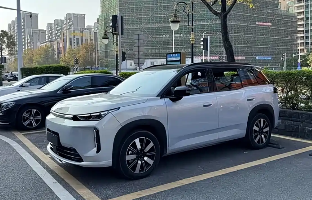 多家美媒:华盛顿奇才已经通知迪班萨会用状元签选中他
