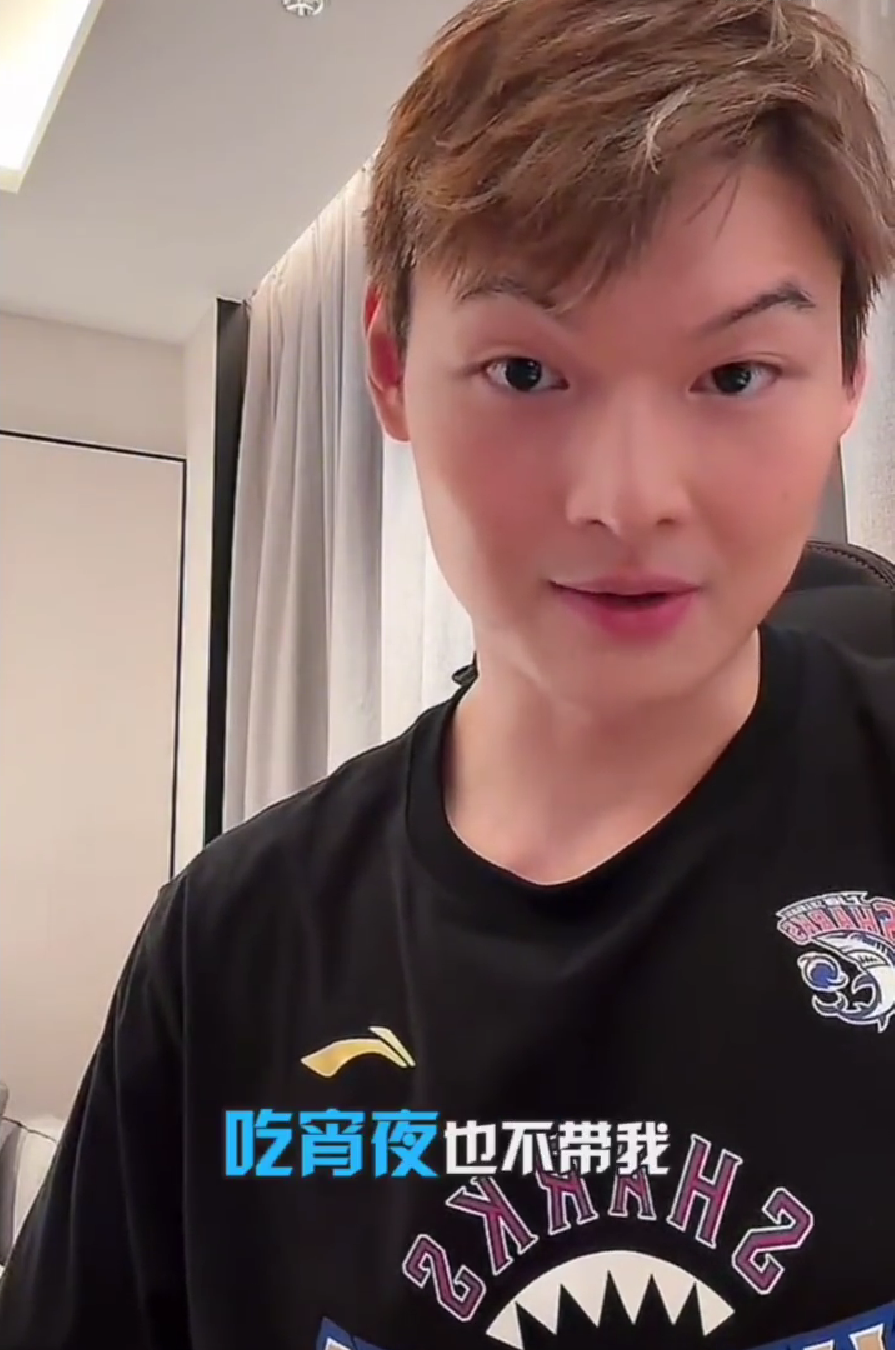 输给尼克斯4分！揪出1个表现最差之人，坑惨了马刺