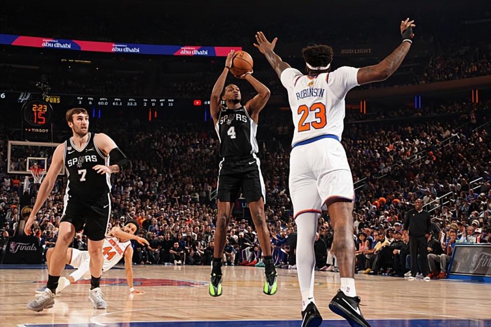 在凯尔特人的经历并不愉快,但黑山内线老将仍坚信自己能留在NBA