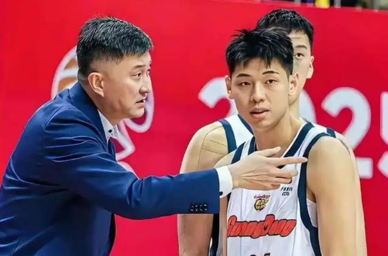 尼克斯终结53年荒夺2026NBA总冠军