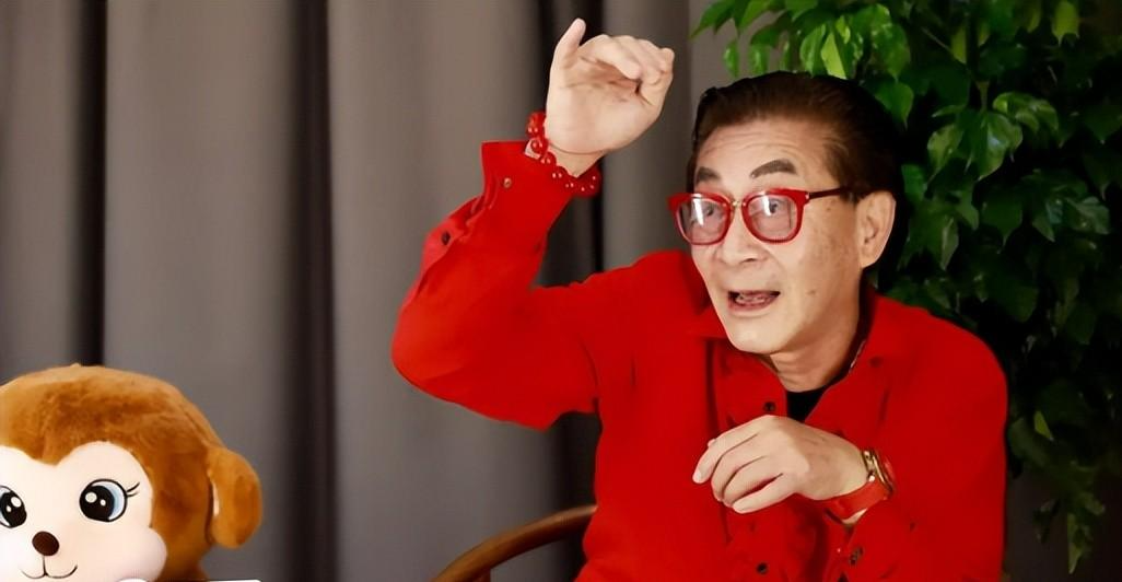 活塞步行者争夺特雷·墨菲三世