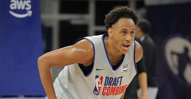 2026NBA选秀 雷霆有意卡尔