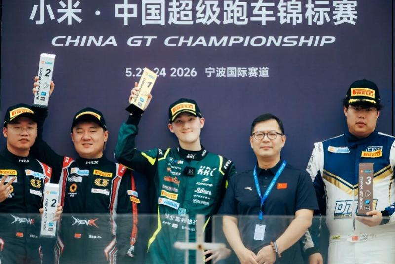 不惧文班垫脚布伦森45+3,唐斯全场2分,尼克斯4