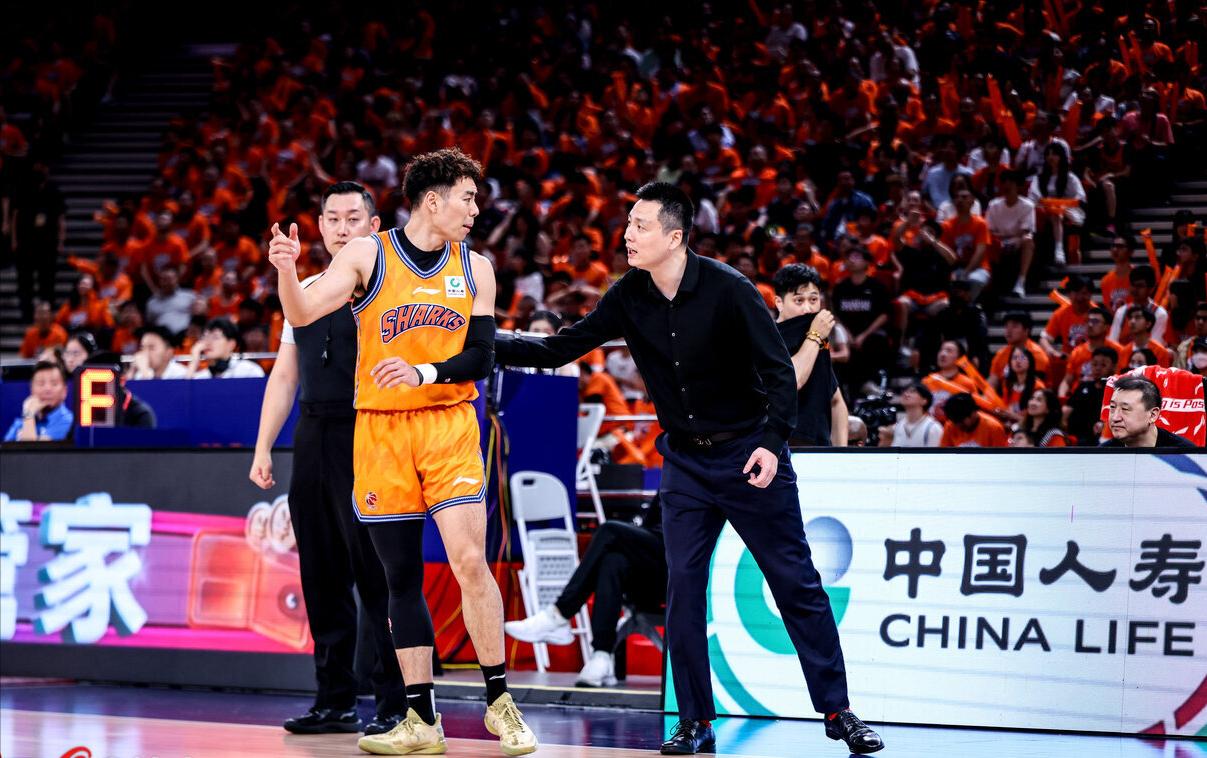 鹈鹕愿听特雷·墨菲交易报价