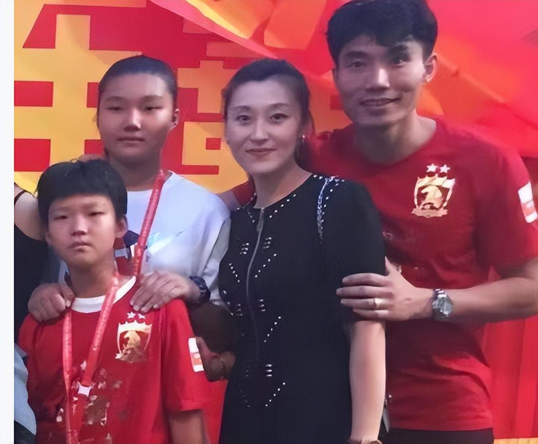 马刺计划休赛期追求阿隆·戈登