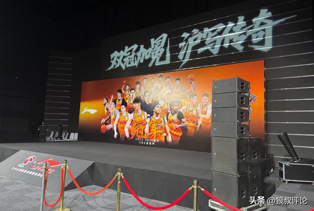 总决赛G5裁判出炉!名哨斯科特·福斯特领衔