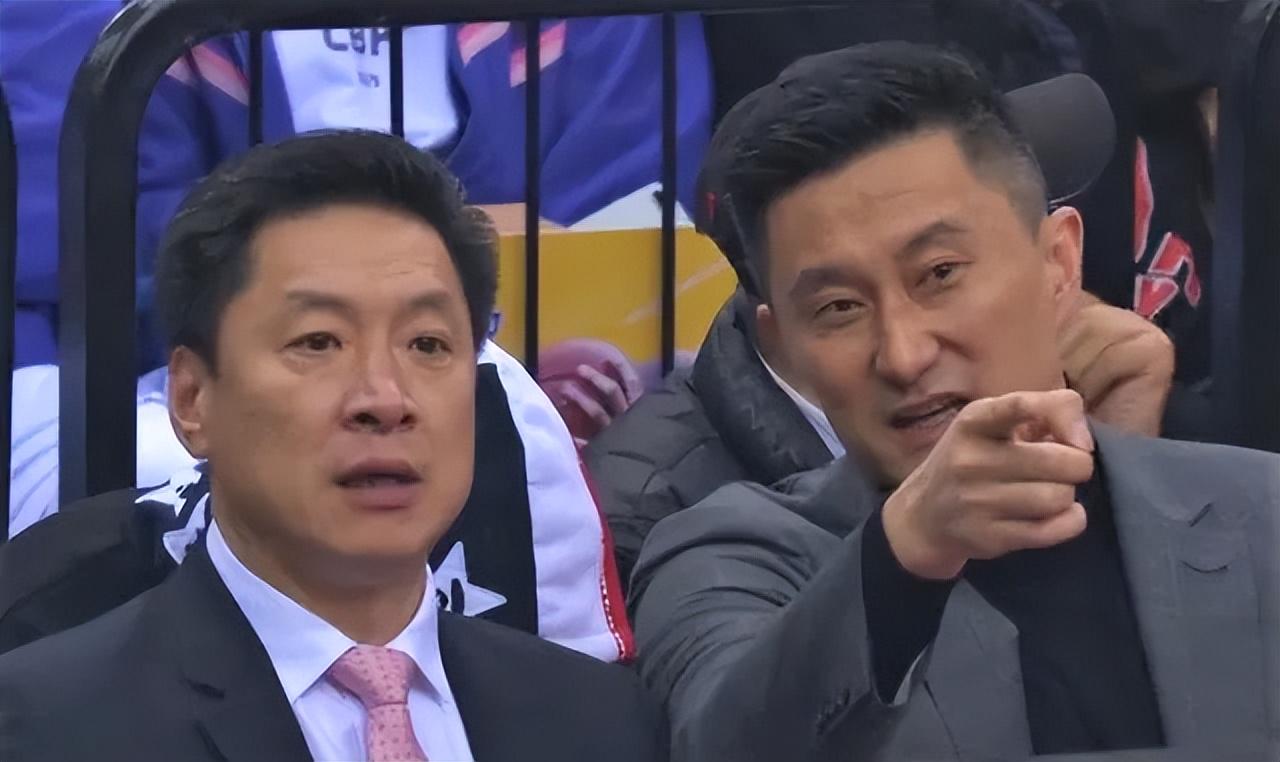 输给尼克斯4分!揪出1个表现最差之人,坑惨了马刺