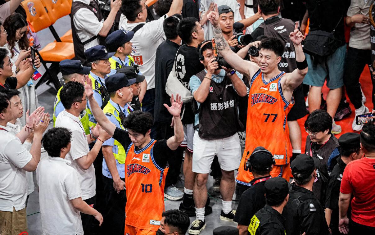 乐透大热人选：我一直在模仿班凯罗、纳兹
