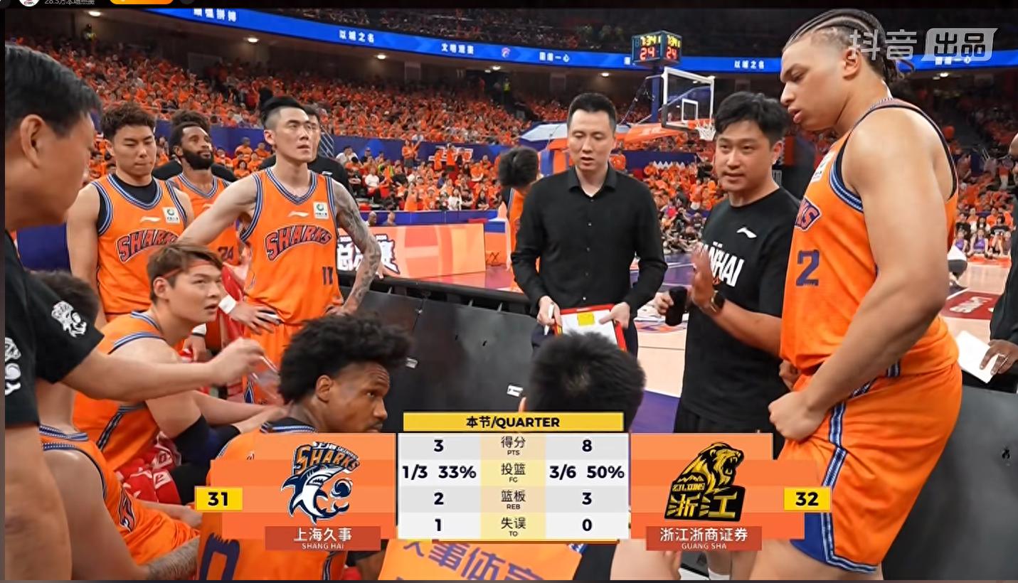 疯狂!4年1.8亿!篮网抢了湖人里夫斯!