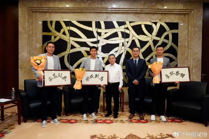 2026届新秀巡礼之伯里斯：华裔血统，有无球兼备的成熟双能卫