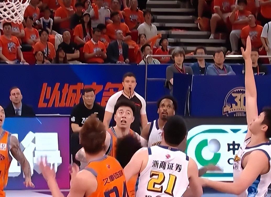 迪马济奥：那不勒斯与马里奥