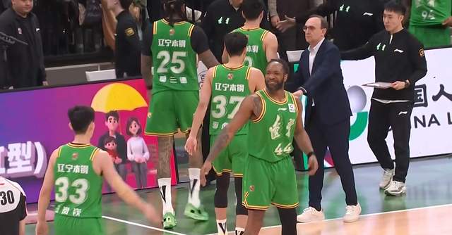 亚洲球队崛起！世界杯首次6战不败，伊朗险平，沙特不逊乌拉圭
